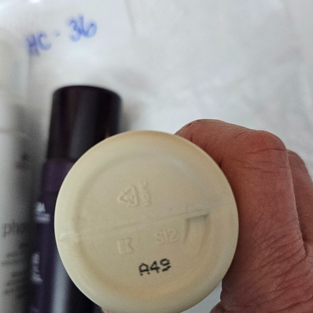 AVEDA BUNDLE - Picture 7 of 7